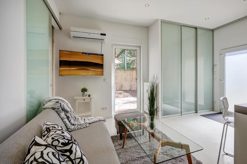 Cozy Modern Apartment With Garden In The Center Next To Oktoberfest Мюнхен Экстерьер фото